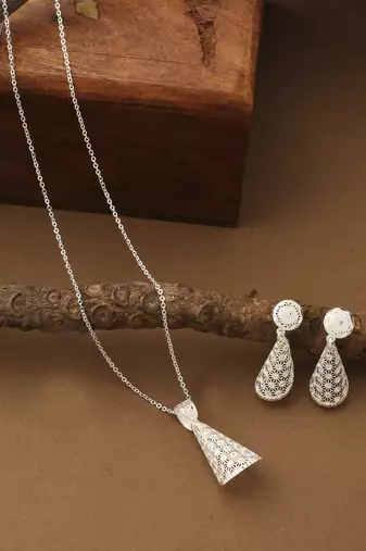 White Cone Shaped Necklace With Matching Earrings