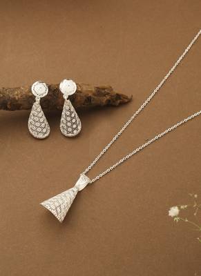 White Cone Shaped Necklace With Matching Earrings 1