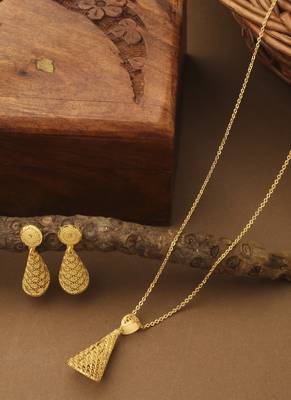 Gold Cone Shaped Necklace With Matching Earrings 3