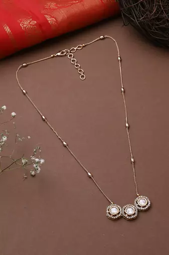 Elegant Gold-Toned Kundan Necklace Set