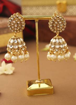 Dual Layered Kundan Necklalce Set With Earrings And Maang Tikka 2