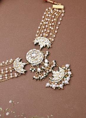 Multicolour Necklace Set With Matching Earrings 3