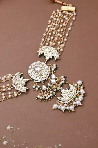 Multicolour Necklace Set With Matching Earrings