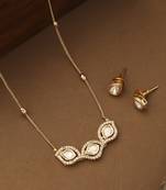 Kundan Necklace Set For Festive Occasion