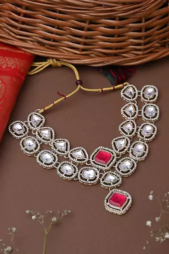 Multicolour 2 Layered Necklace Set With Earring and Maang Tikka