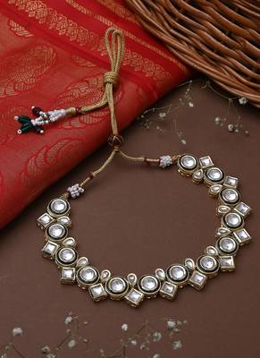 White Gold Kundan Necklace Set with Earrings 2