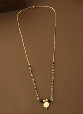 Laxmi Motif Black Gold Mangalsutra 2