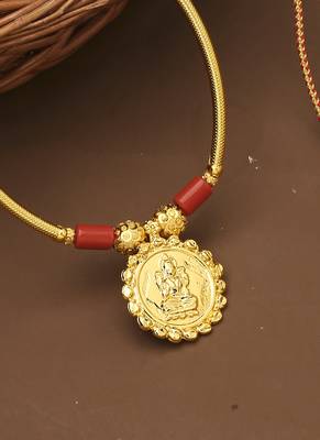 Gold Laxmi Motif Round Necklace Set 3
