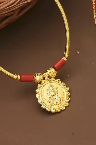 Gold Laxmi Motif Round Necklace Set