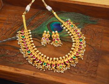 Designer gold plated kempu gutta pusalu necklace set 1