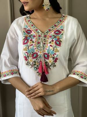Women White Chanderi Embroidered Kurta Pant Dupatta Set 3