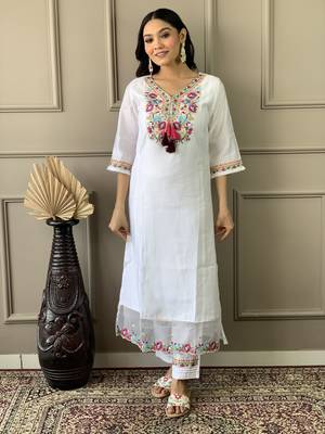 Women White Chanderi Embroidered Kurta Pant Dupatta Set 4