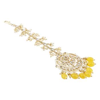 traditional kundan & pearl handcrafted maang tikka  3