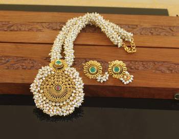 Designer gold plated pearl necklace set 1