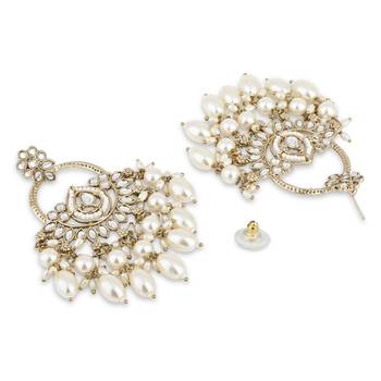 traditional kundan pearl chandbali dangle earrings  4