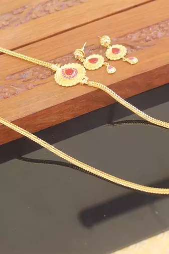 Designer gold plated moppu chain set