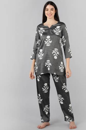 grey color printed cotton styles night suits