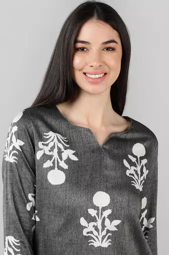 grey color printed cotton styles night suits