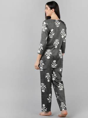 grey color printed cotton styles night suits 4