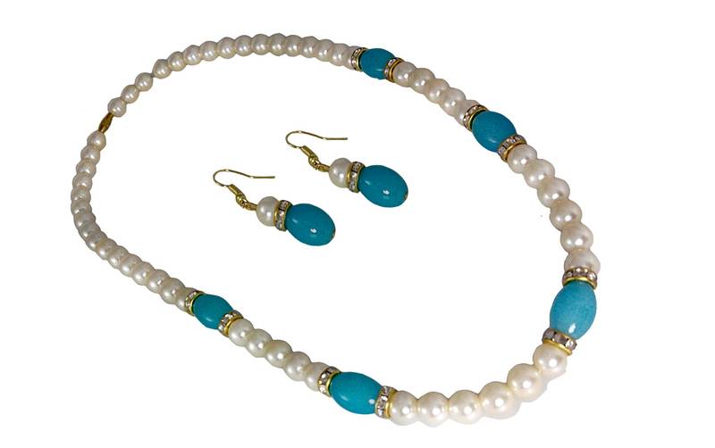 Handmade Paper Jewellery Akshata Koli 665324