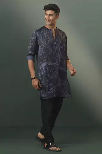 Gray And Black Cotton Blend Kurta Pyjama Set