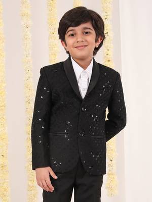  Black Blazer 1