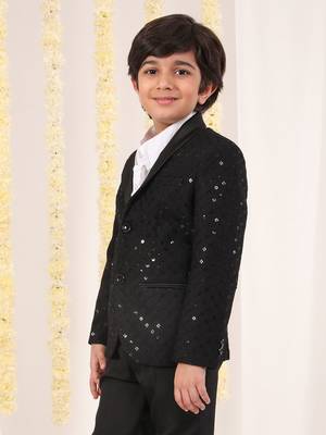  Black Blazer 2
