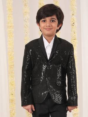  Black Blazer 1
