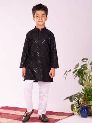  Black Kurta And Pyjama Set 1