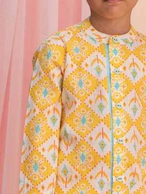  Yellow And White Kurta Pyjama Set 4