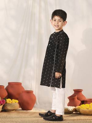  Black Kurta Pyjama Set 2