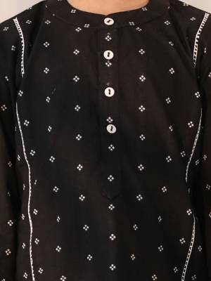  Black Kurta Pyjama Set 4