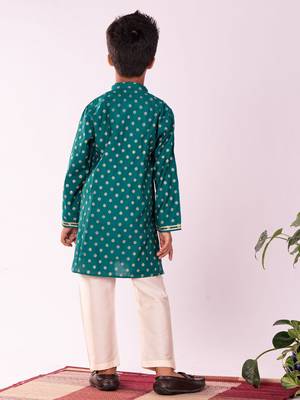  Green And Cream Kurta Pyjama Set 3