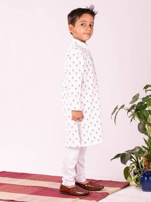  White Kurta Pyjama Set 2