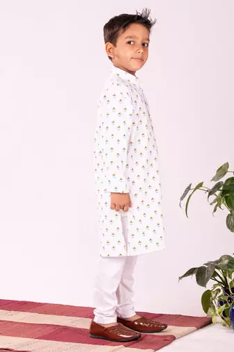  White Kurta Pyjama Set
