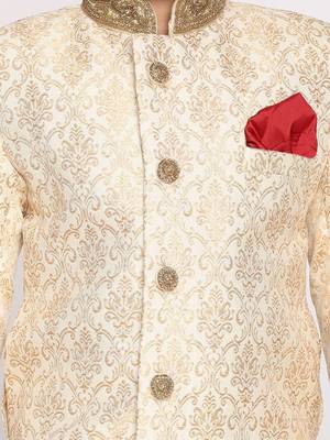 Boys' Sherwani And Embellished Dupatta Set 4