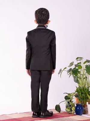  White And Black Shirt Blazer And Pant 3