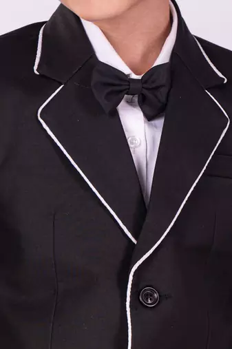  White And Black Shirt Blazer And Pant