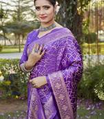 Koram Purple Kanjivaram Soft Satin Silk Zari Weaving Border And Woven Pallu Saree With Blouse For Women