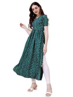 Green heavy rayon bandhani print festive kurtis 2