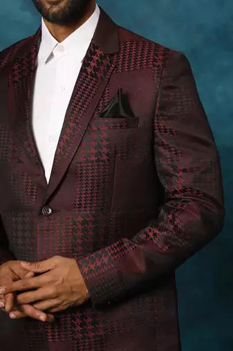 maroon houndstooth blazer