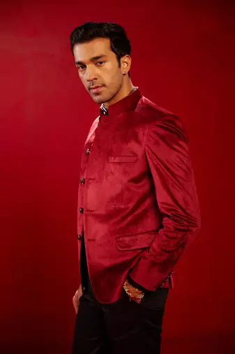 Maroon Velvet Jodhpuri