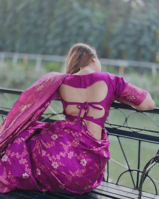 Purple Silk Blend Woven Saree 2