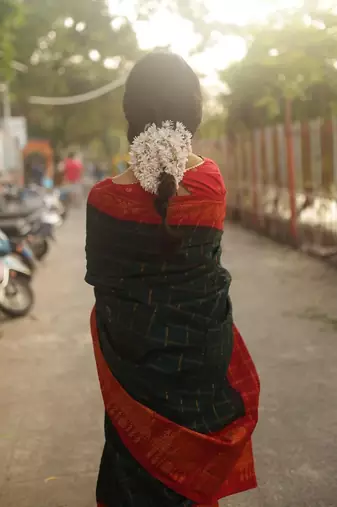 Green Silk Blend Woven Wedding Saree