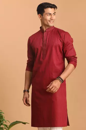 Maroon Cotton Blend Kurta