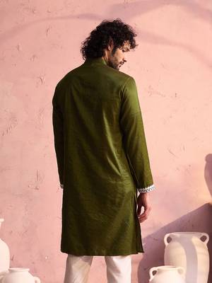 Mehendi Green Moonga Silk Kurta 3
