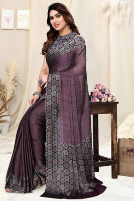 Wine chiffon solid/ajrakh print saree with unstitched blouse piece 2