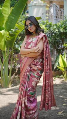 Coral Silk Blend Floral Print Zari Border Saree With Unstitched Blouse Piece 2