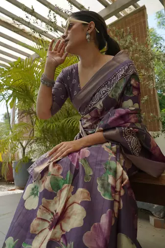 Dusty Purple Silk Blend Floral Print Zari Border Saree With Unstitched Blouse Piece
