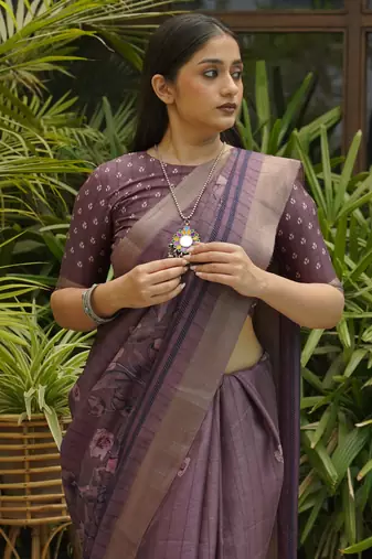 Dusty Wine Silk Blend Floral Print Zari Border Saree With Unstitched Blouse Piece